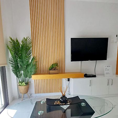 Sea Side Appartment In Kato Paphos Kültér fotó